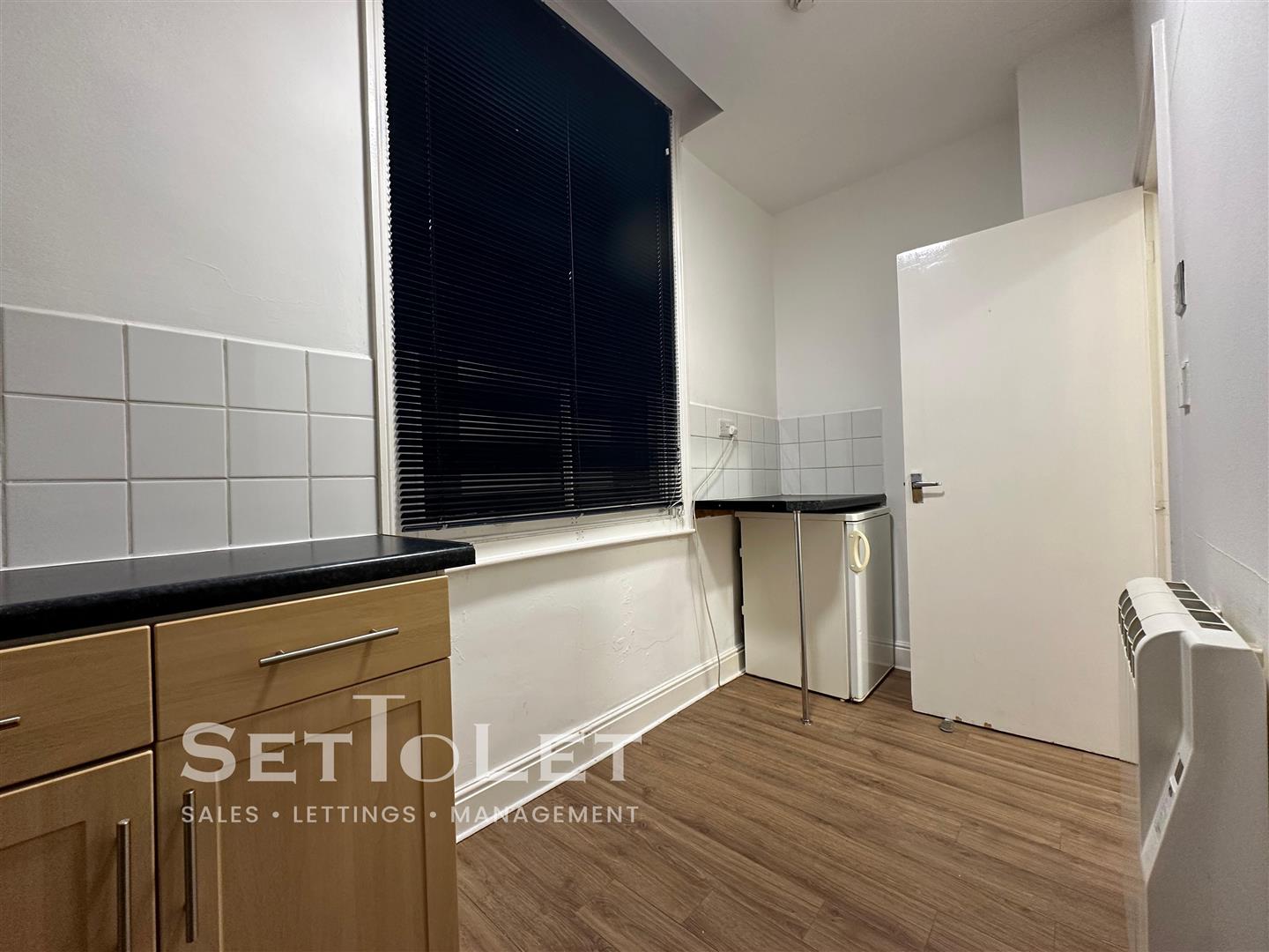 Flat Evington Road in Leicester