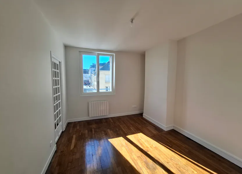 Flat Rue des Trois Barbeaux in Compiègne