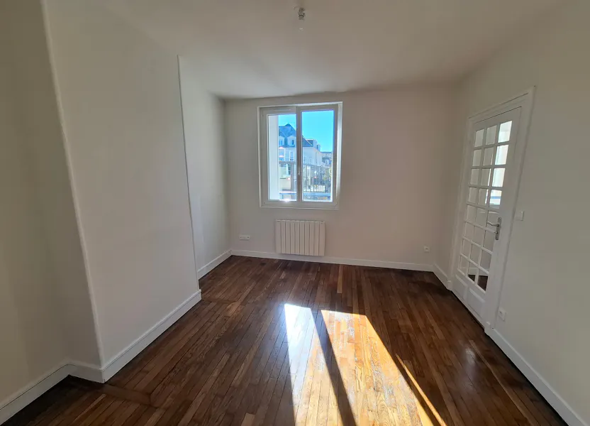 Flat Rue des Trois Barbeaux in Compiègne
