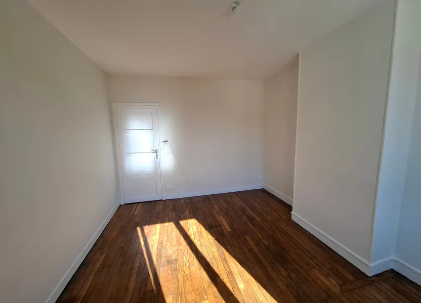 Flat Rue des Trois Barbeaux in Compiègne