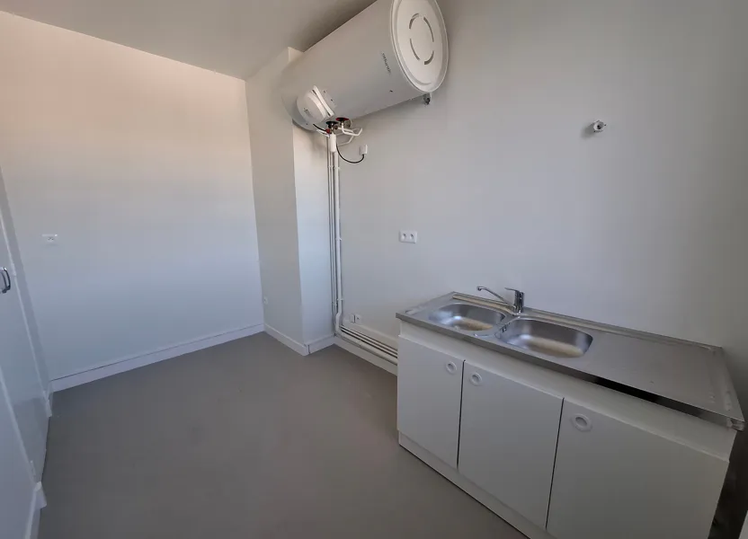 Flat Rue des Trois Barbeaux in Compiègne