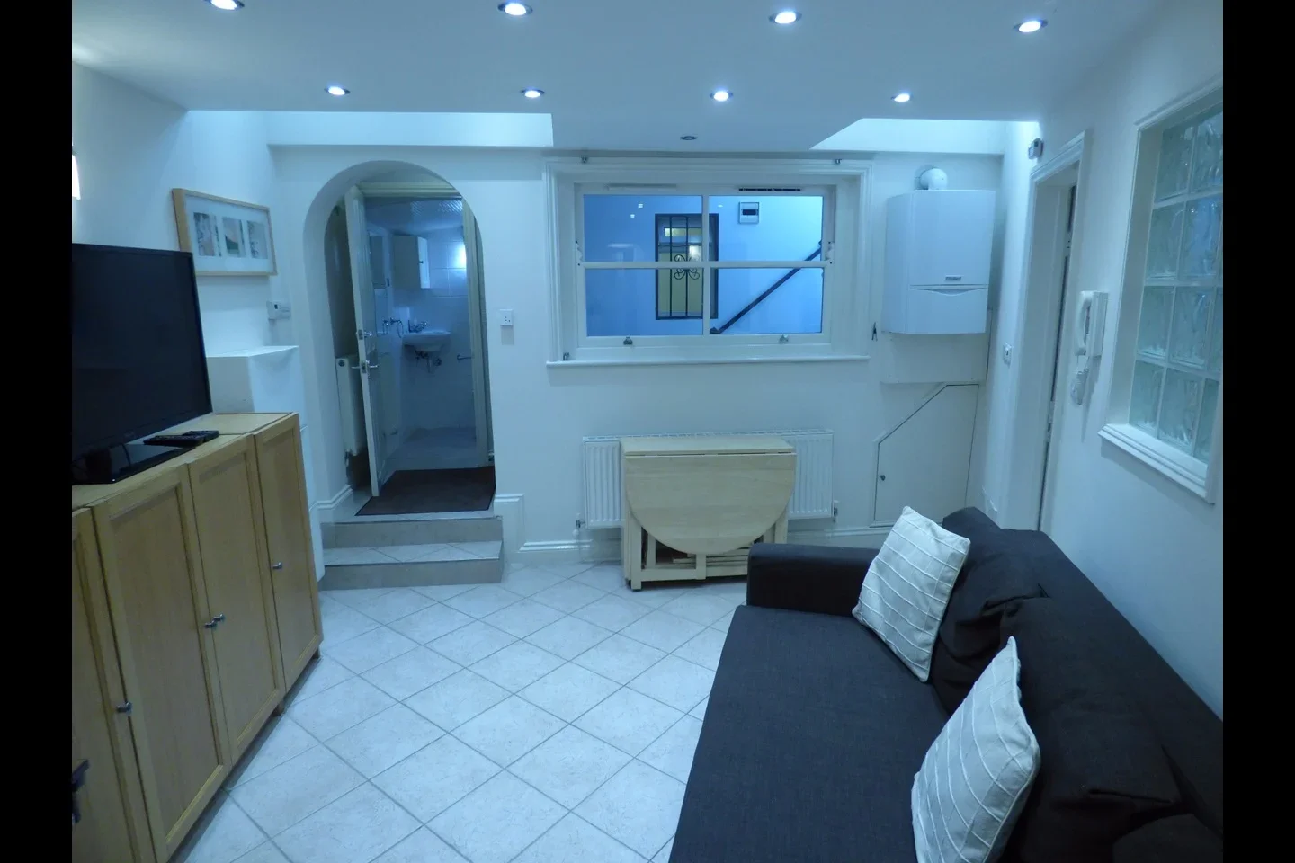 Flat Saint Lawrence Terrace in Greater London