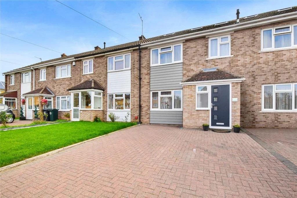 House Princes Avenue in Dartford
