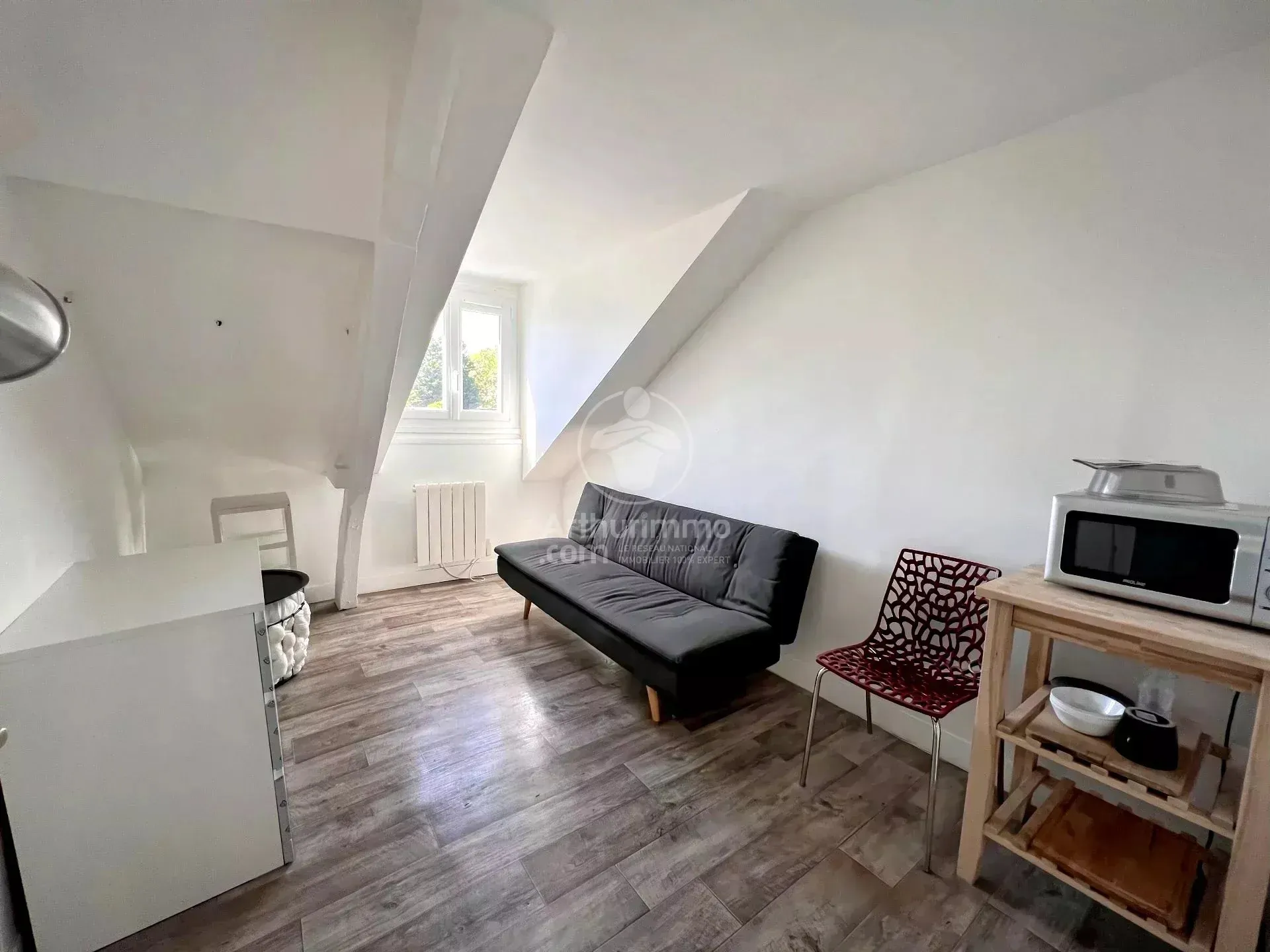 Room Chaussée Bertrand in Hénouville