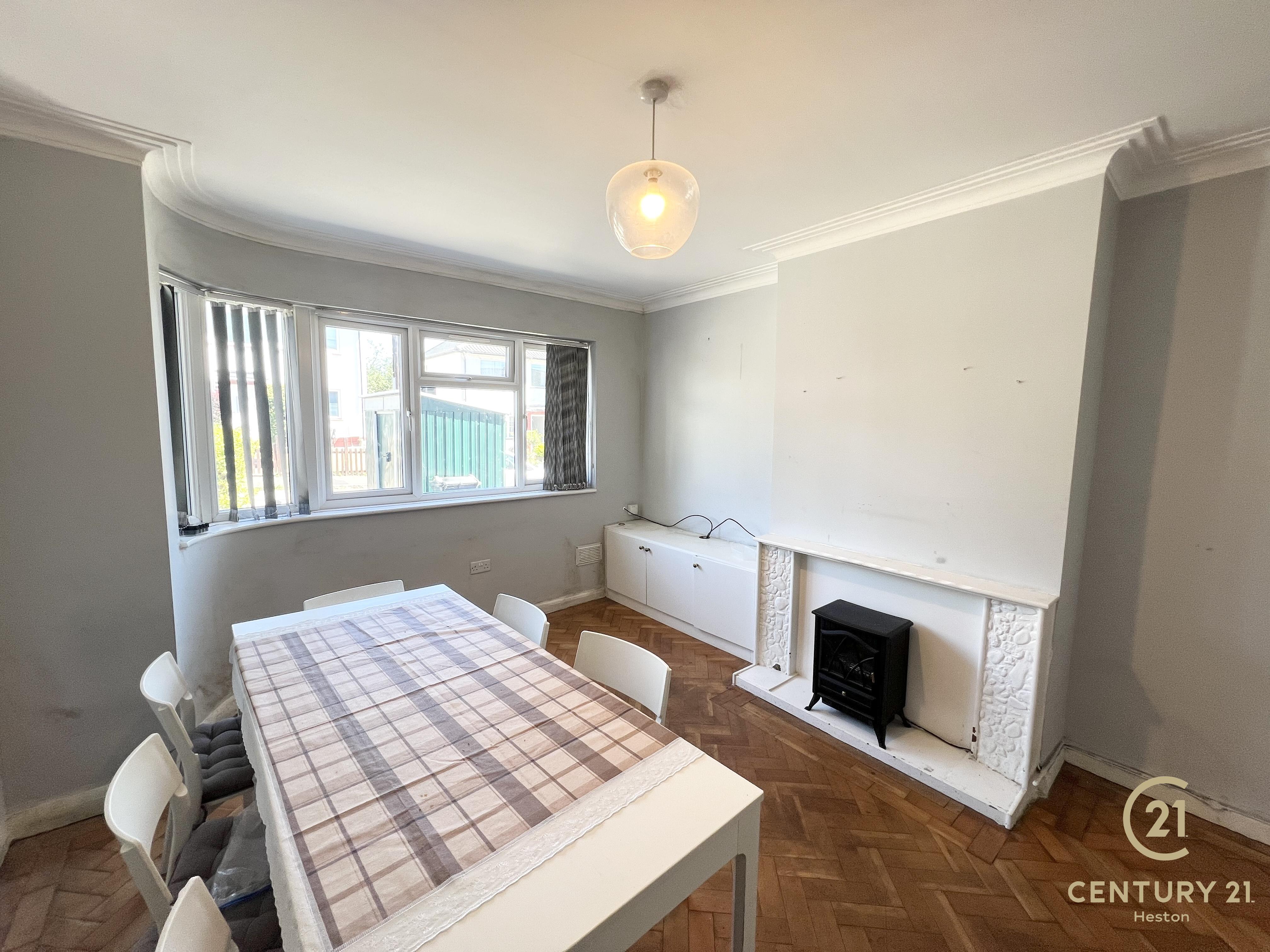 Flat Warkworth Gardens in Greater London