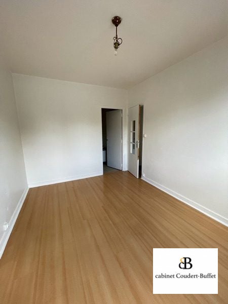 Appartement Avenue du Maréchal Leclerc à Cosne-Cours-sur-Loire