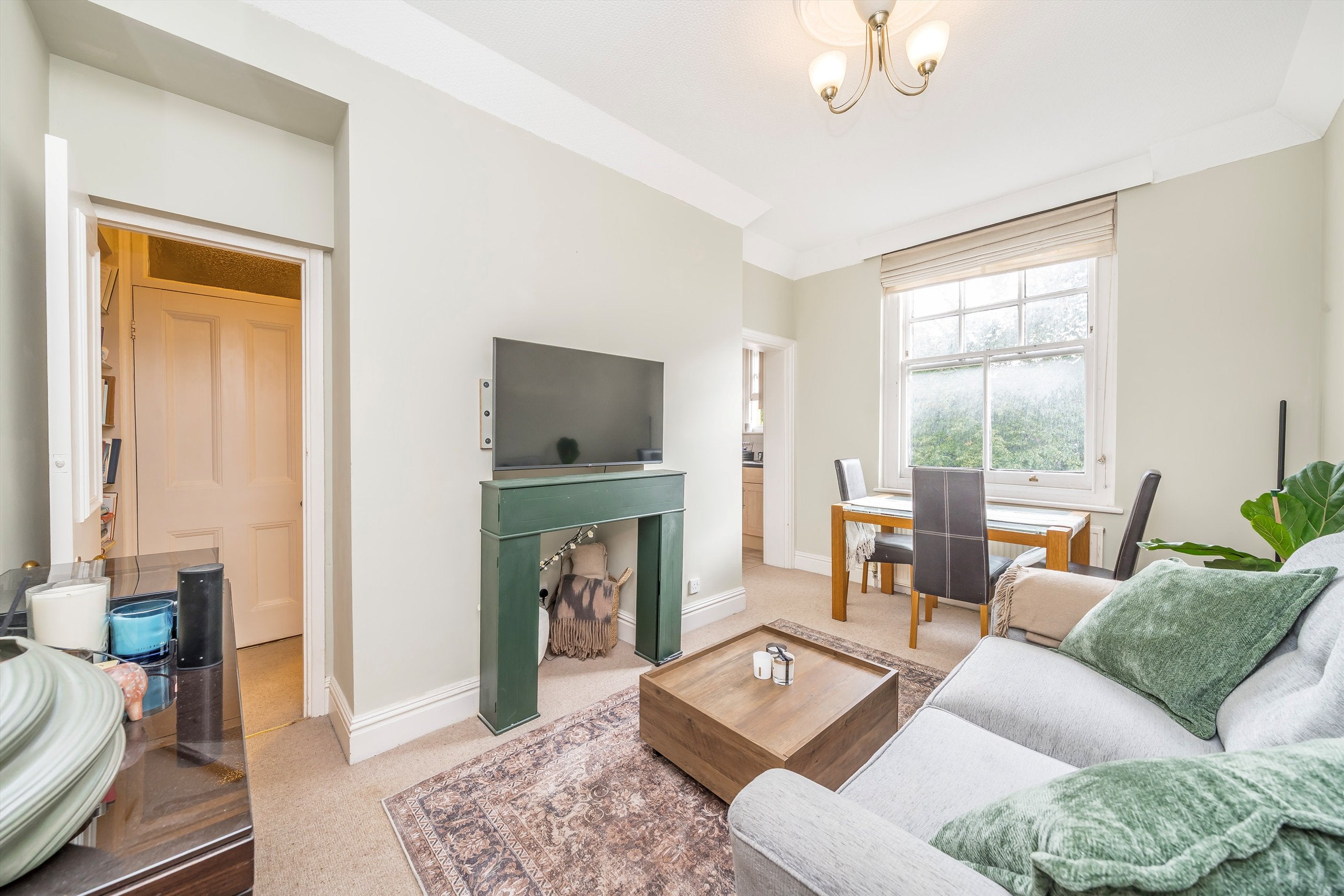 Flat Greycoat Place in City of Westminster