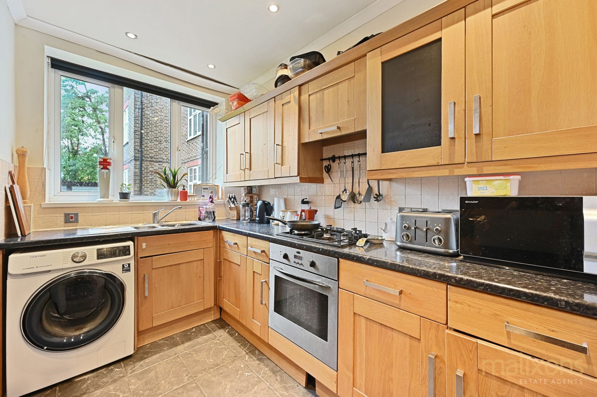 Flat Streatham Common North in Greater London