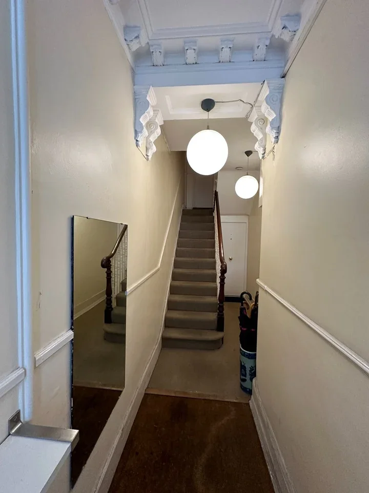 Flat Mansfield Road in Greater London