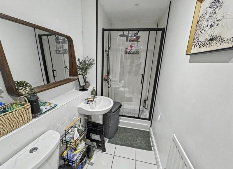 Flat Drury Lane in Rugby