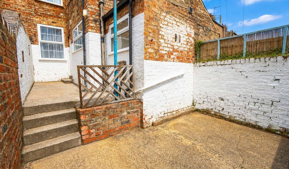 House Curzon Terrace in York