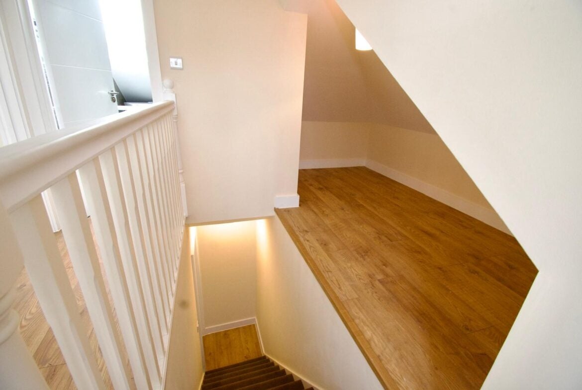 Flat Hill Rise in Greater London