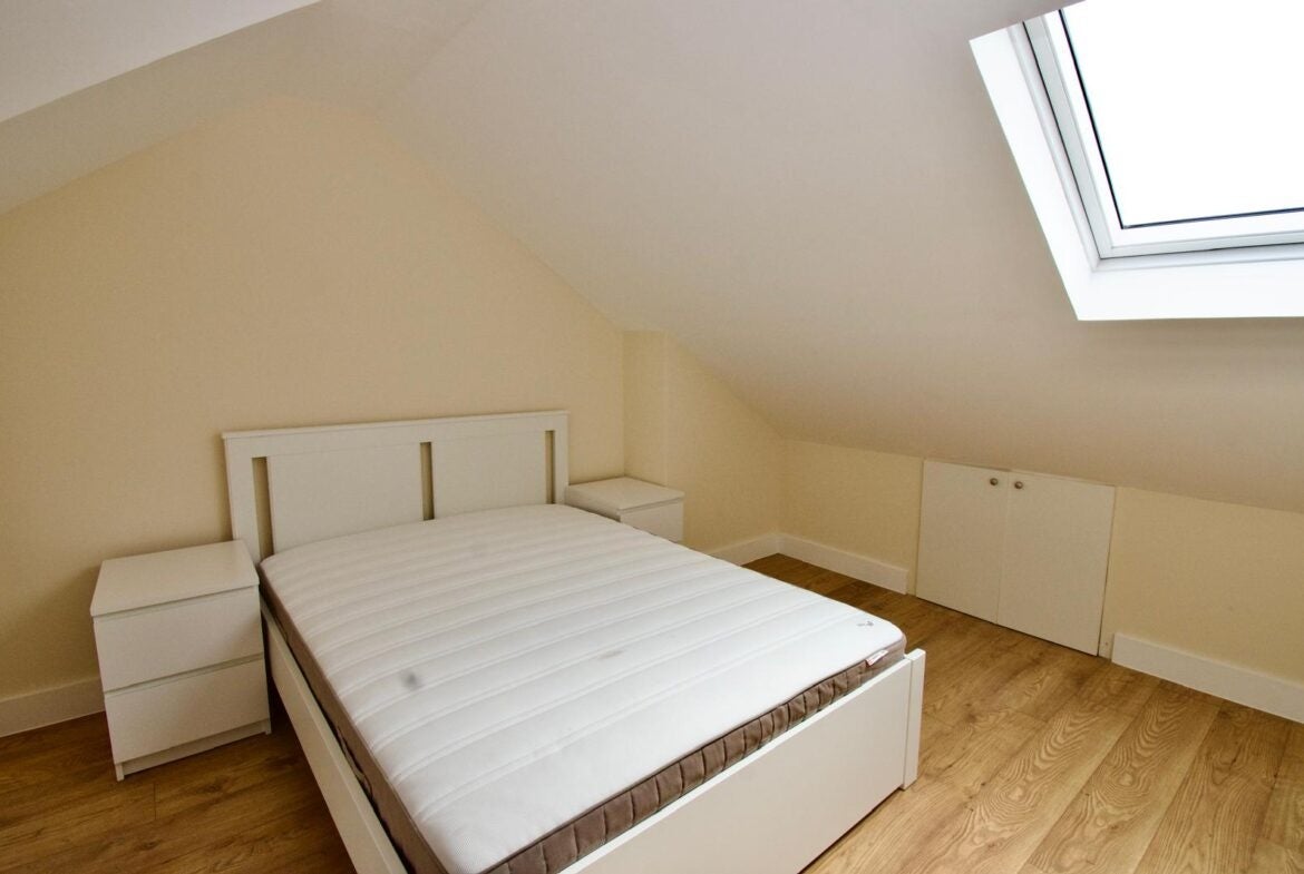Flat Hill Rise in Greater London