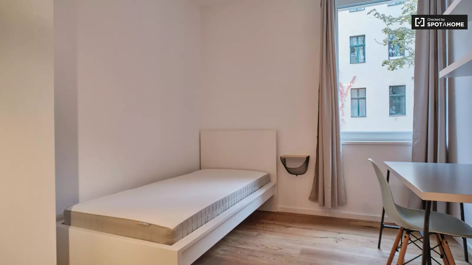 Zimmer Leopoldplatz in Berlin