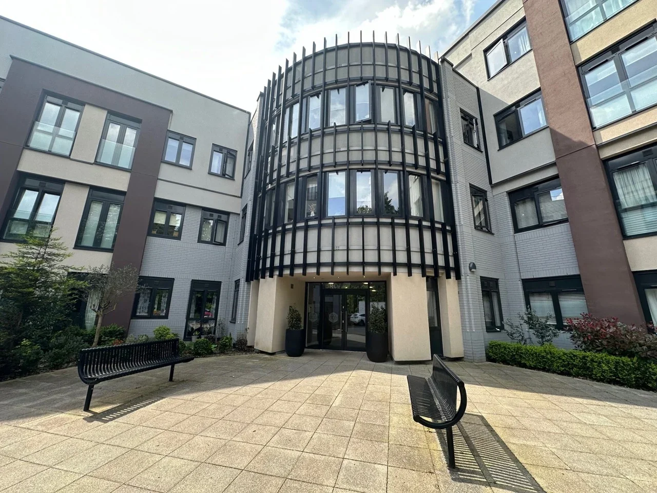 Flat Streetsbrook Road in Metropolitan Borough of Solihull