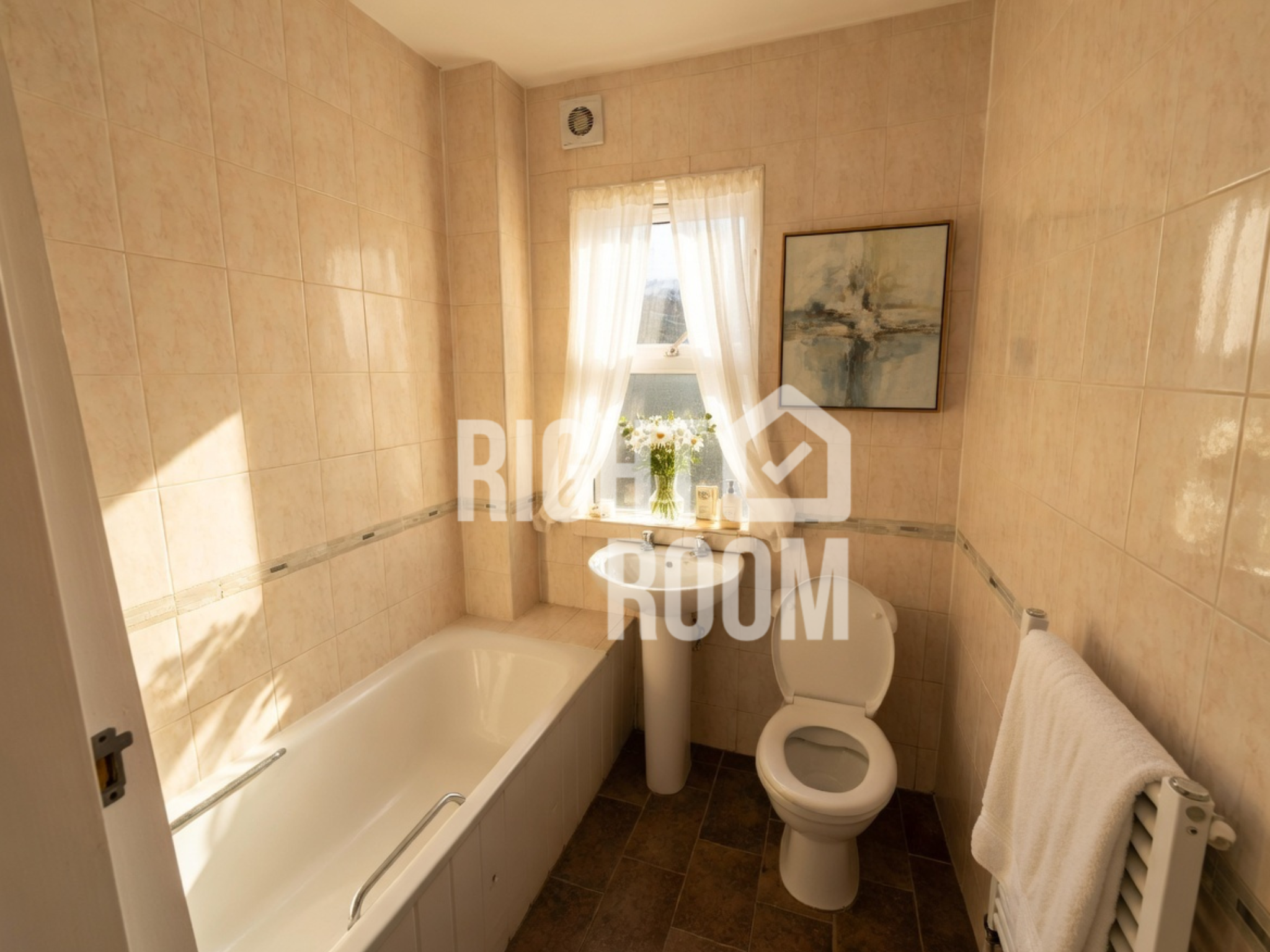 Room Rosslyn Crescent in Greater London