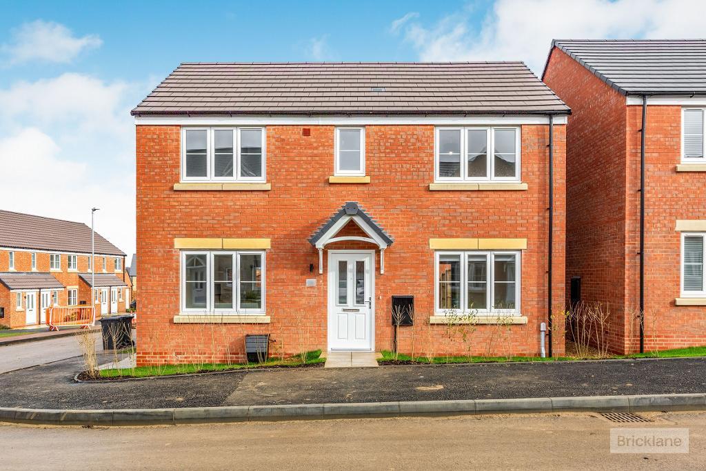 House Oundle Road in Weldon