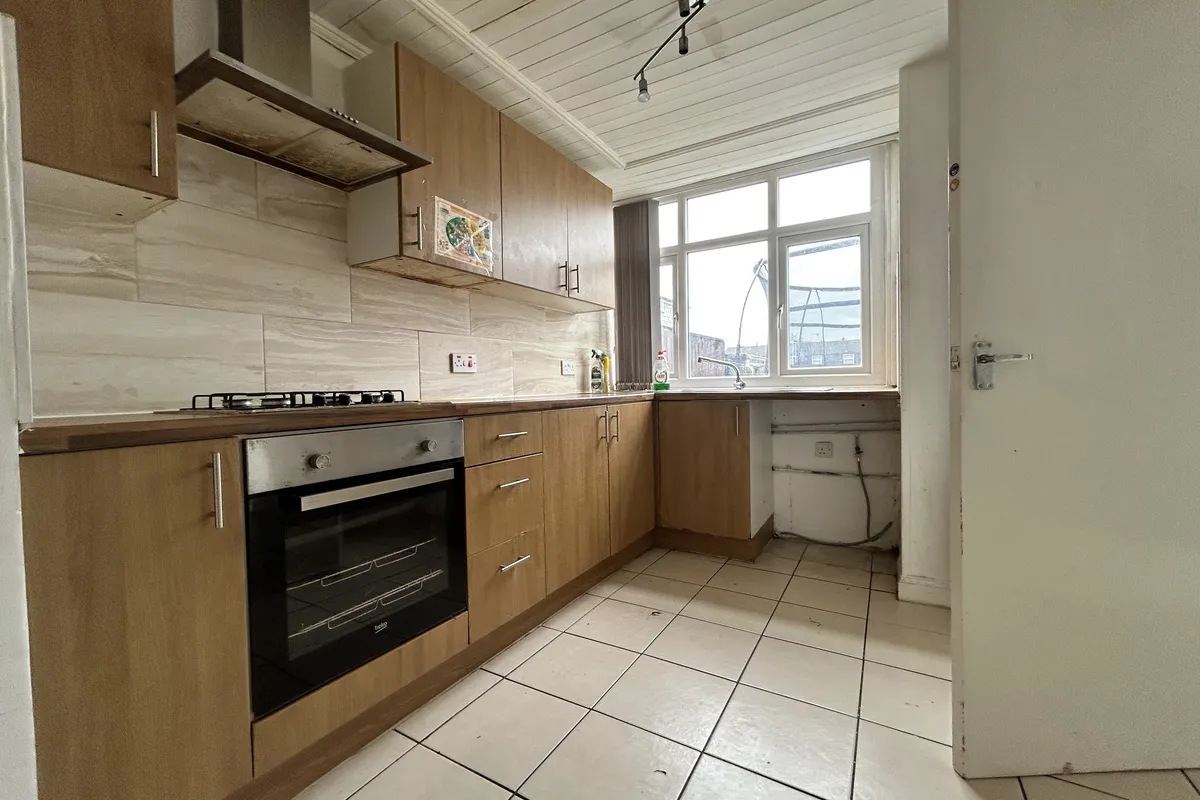 House Outwood Close in Leicester