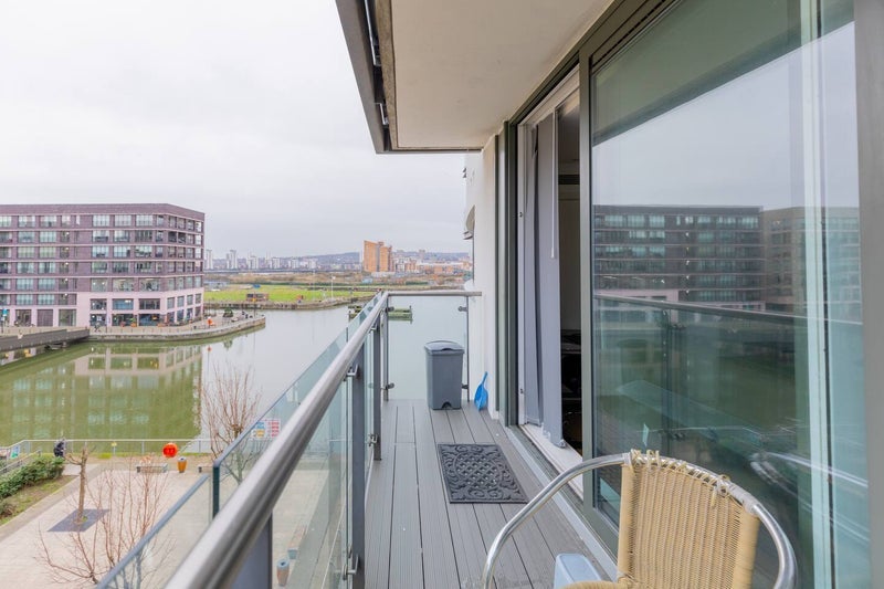 Flat Albert Basin Way in Greater London
