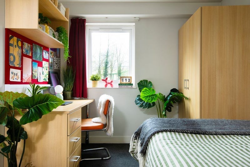 Room Raw Dykes Road in Leicester