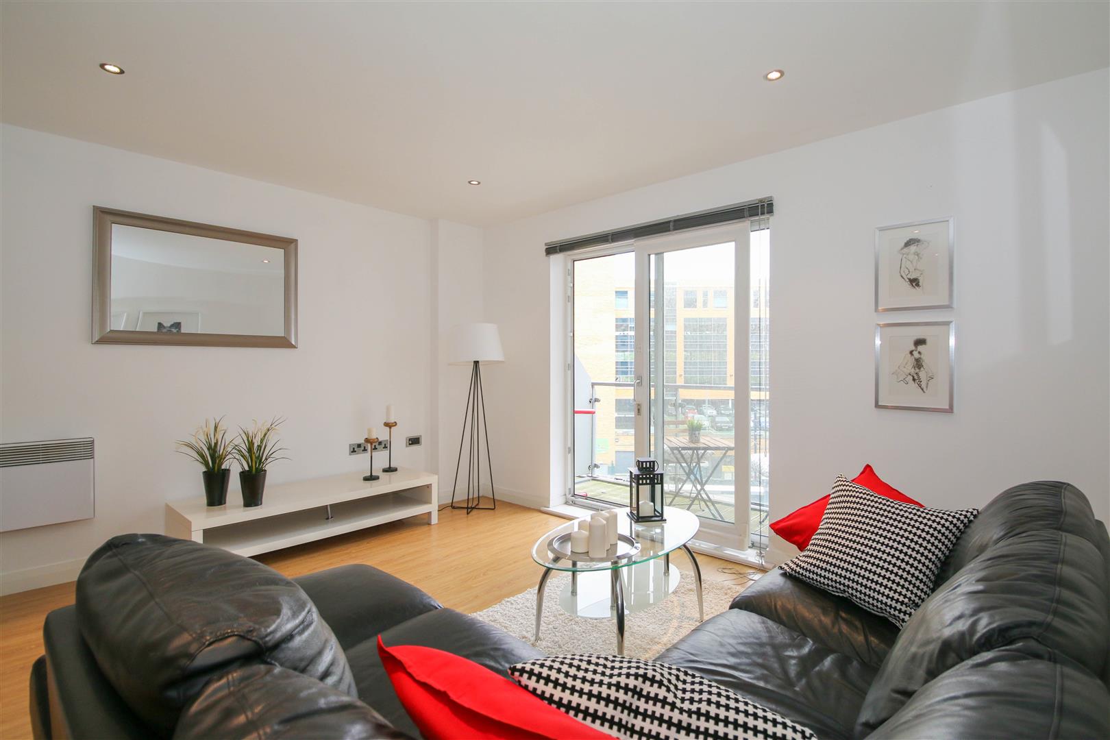 Flat Ordsall Lane in Salford
