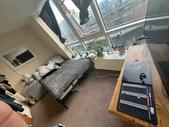 Room Warstone Lane in Birmingham