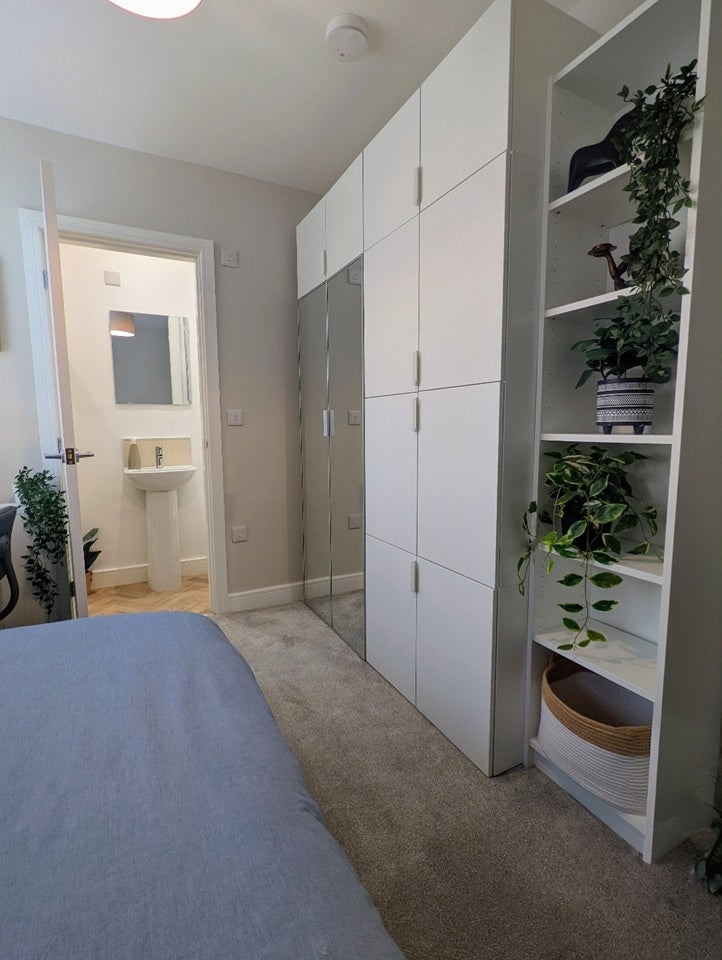 Room Eton Street in Calderdale