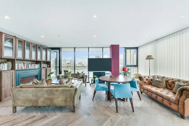 Flat Merino Gardens in Greater London