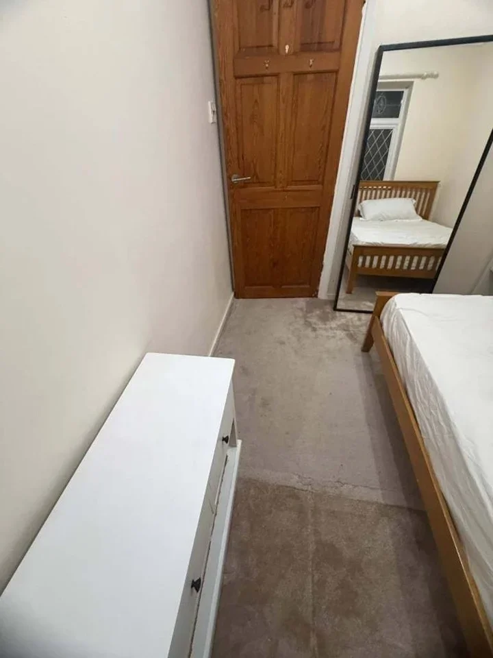 Room Church Elm Lane in Greater London