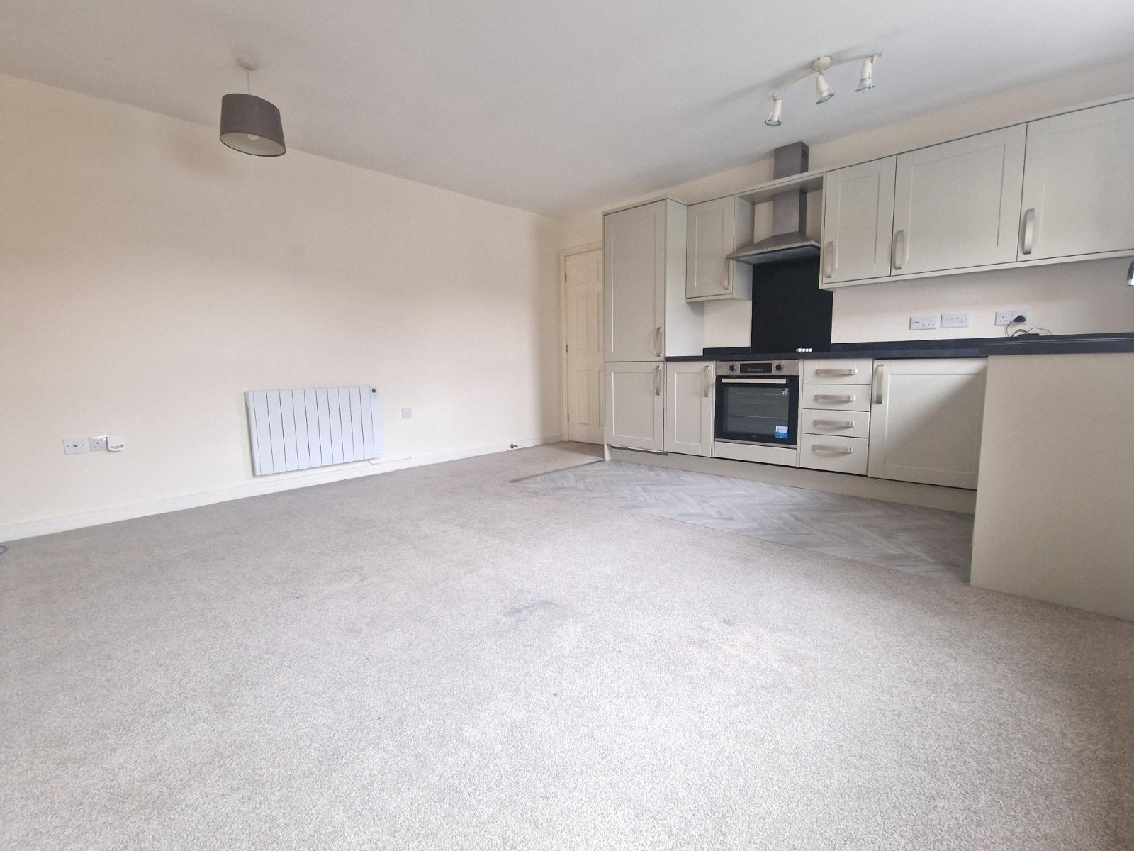 Flat Prestongate in Hessle