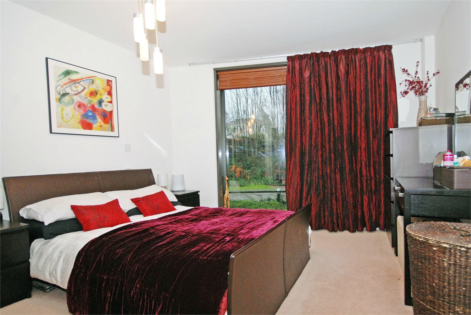 Flat Honeybourne Way in Cheltenham