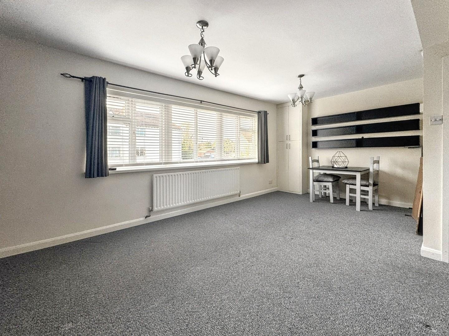 Room Cremorne Road in Birmingham