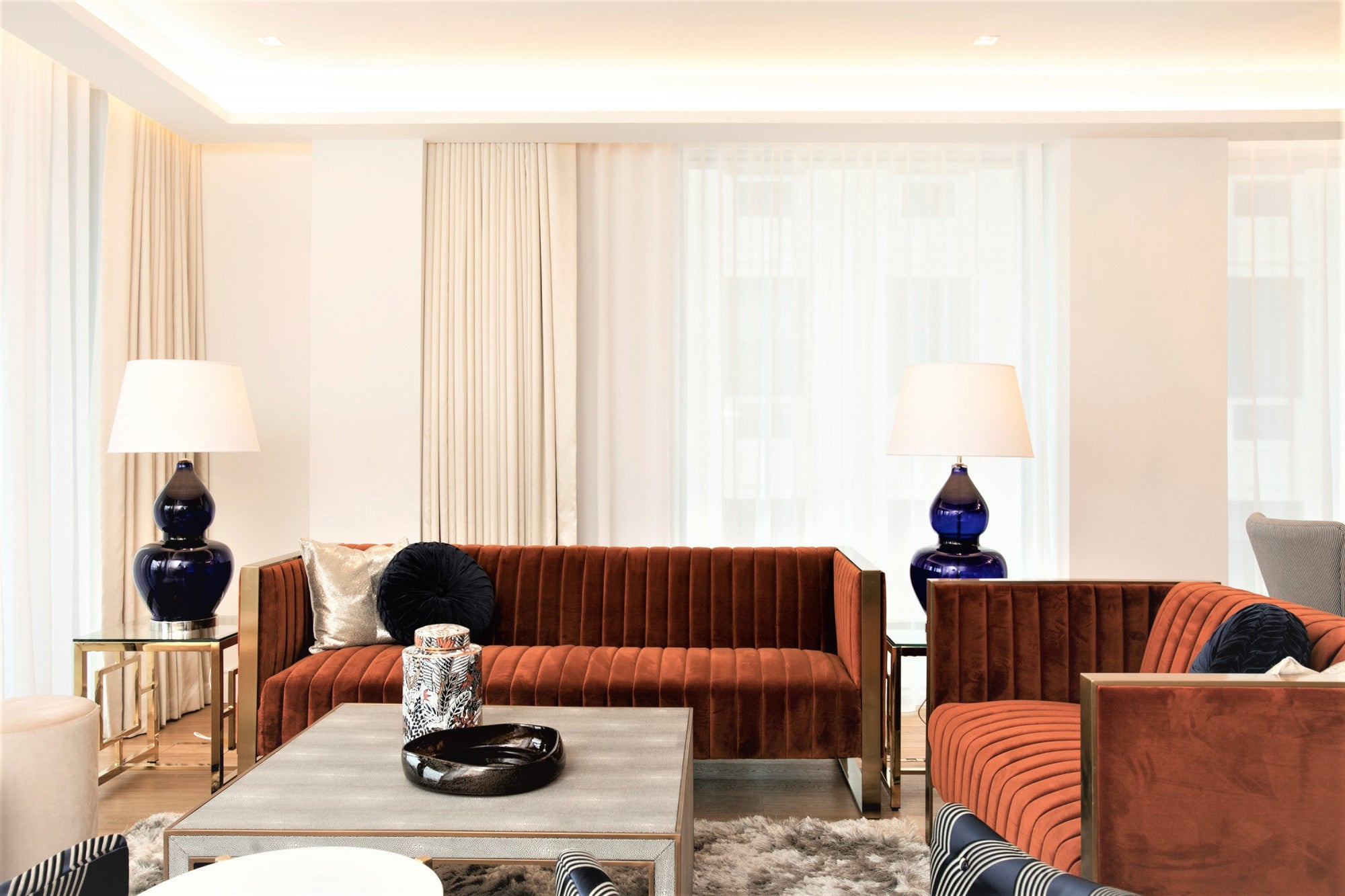 Flat Belvedere Road in Greater London