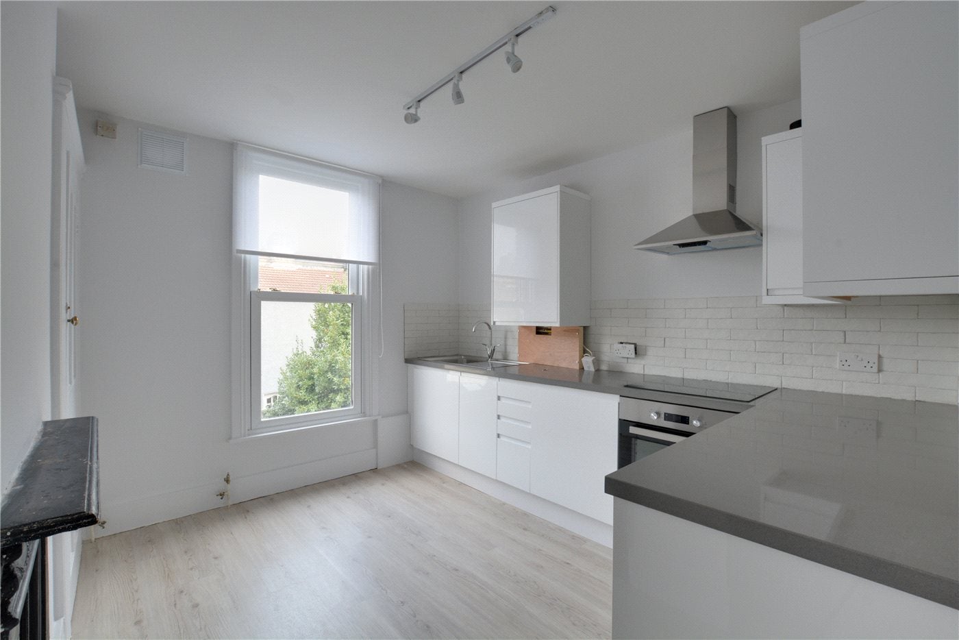 Flat Charlton Road in Greater London
