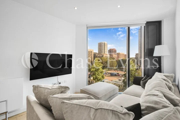 Flat Wollaston Close in Greater London