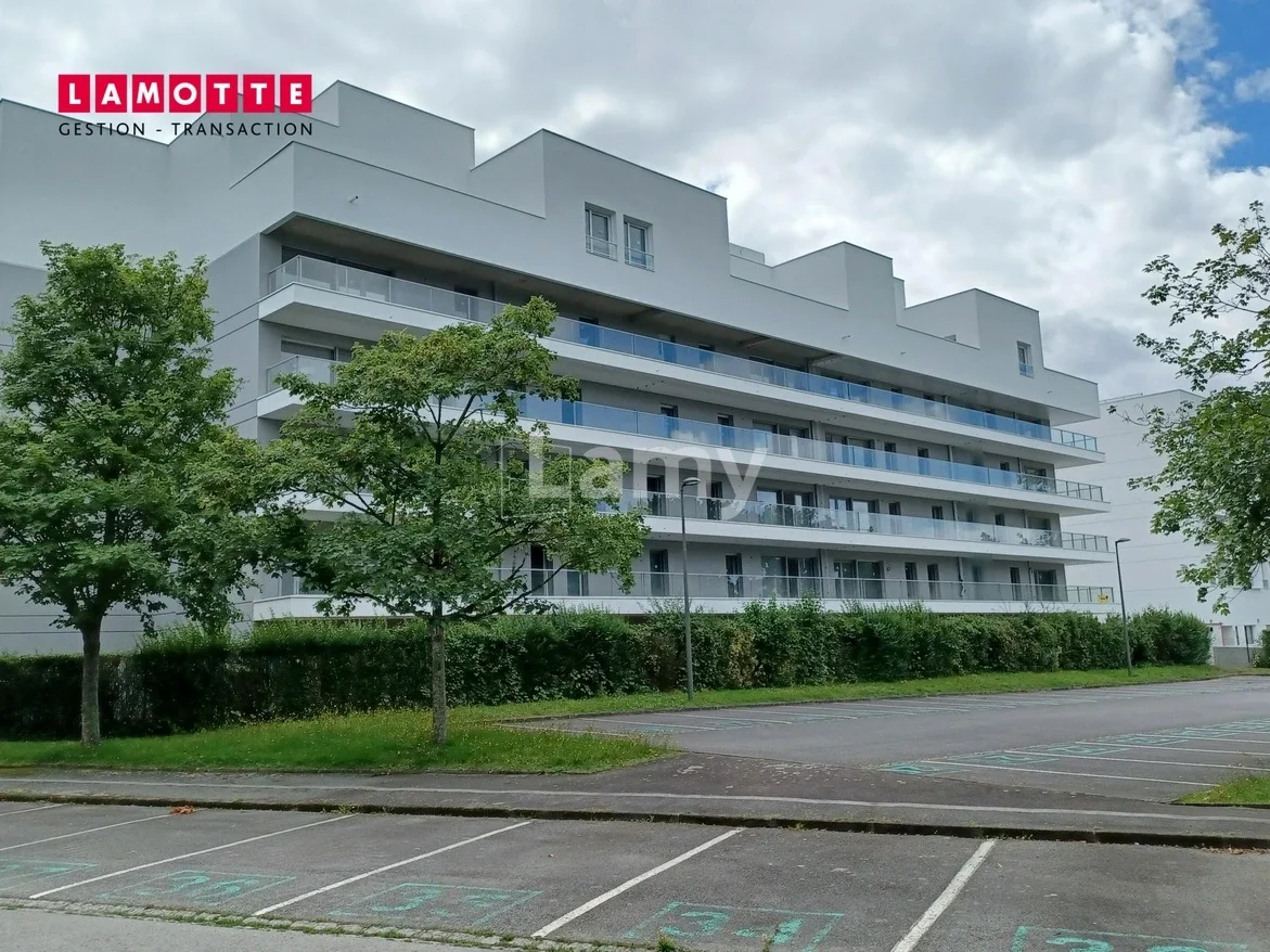 Flat Square Ludovic Trarieux in Rennes