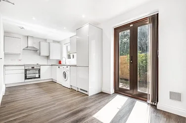 House Salter Road in Greater London