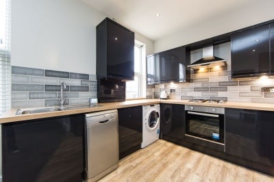 Flat Delph Lane in Leeds