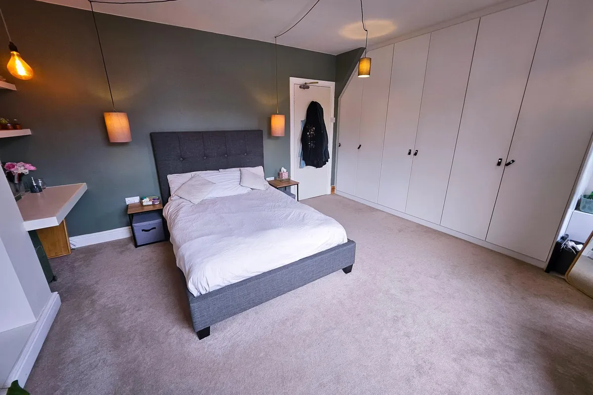 Room Cheyney Road in Chester