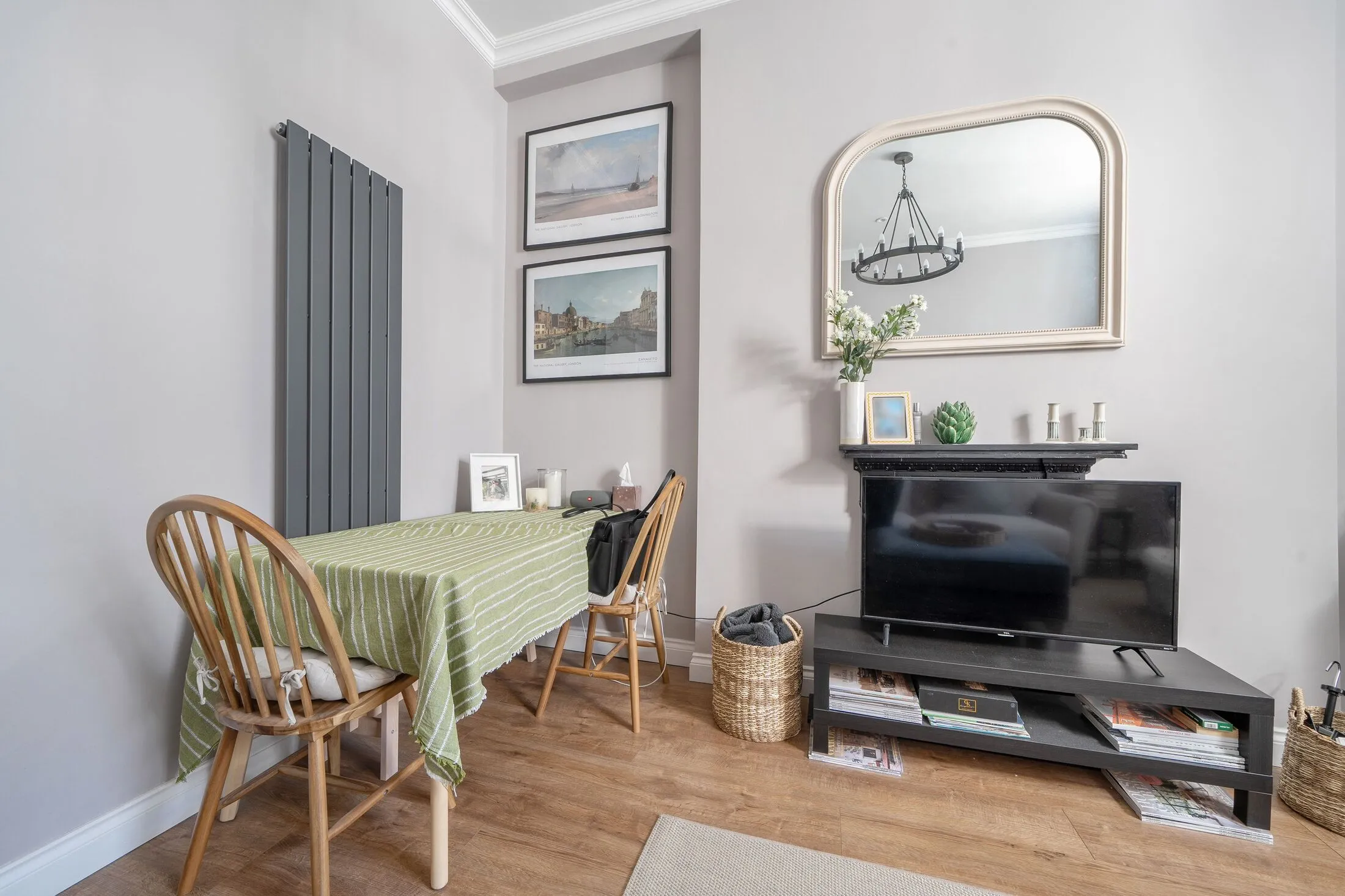 Flat Alderney Street in City of Westminster