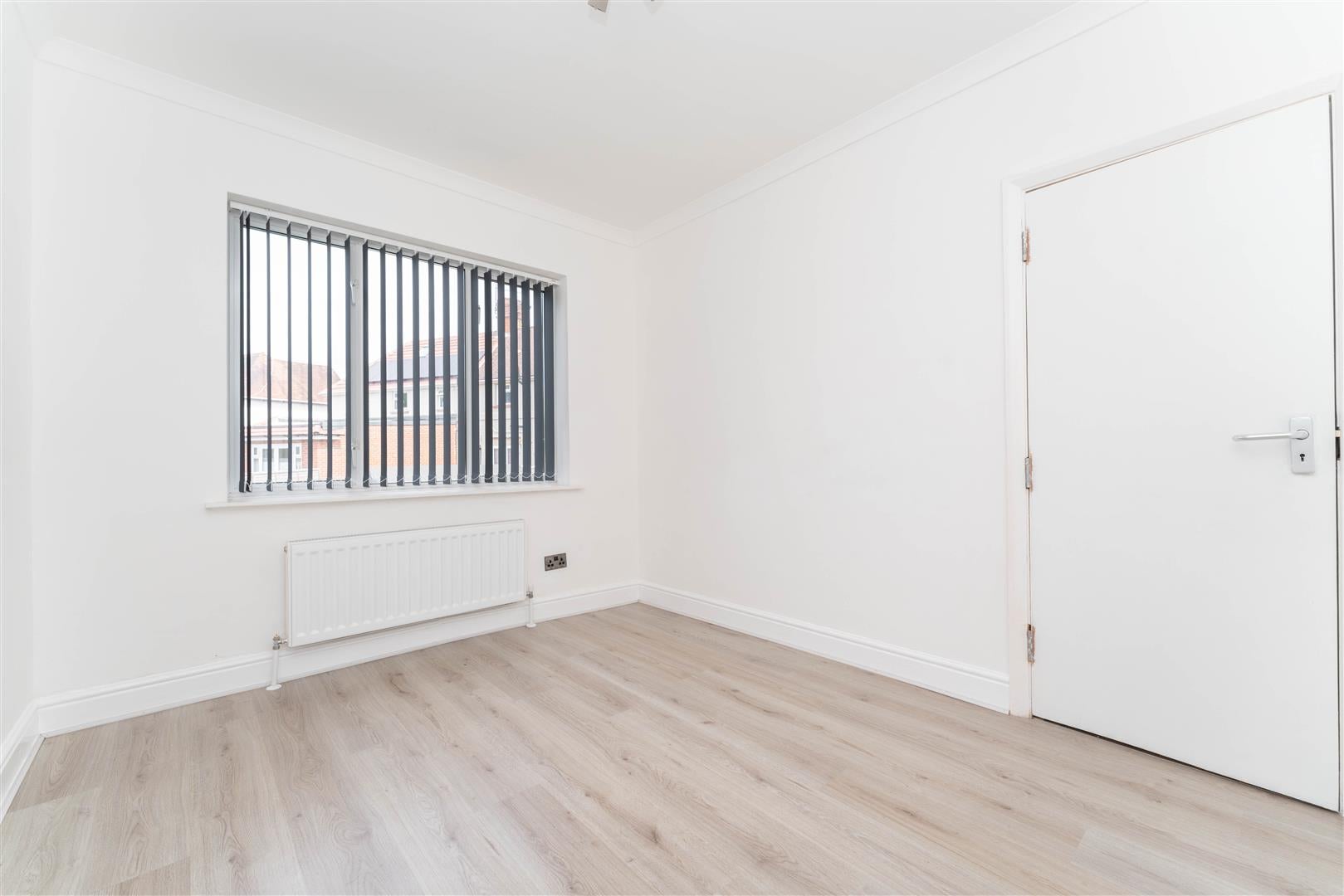 Flat Blakeney Court in Maidenhead