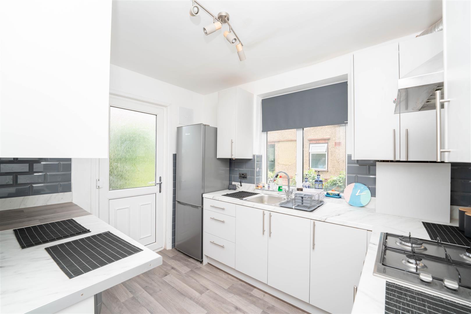 Flat Blakeney Court in Maidenhead