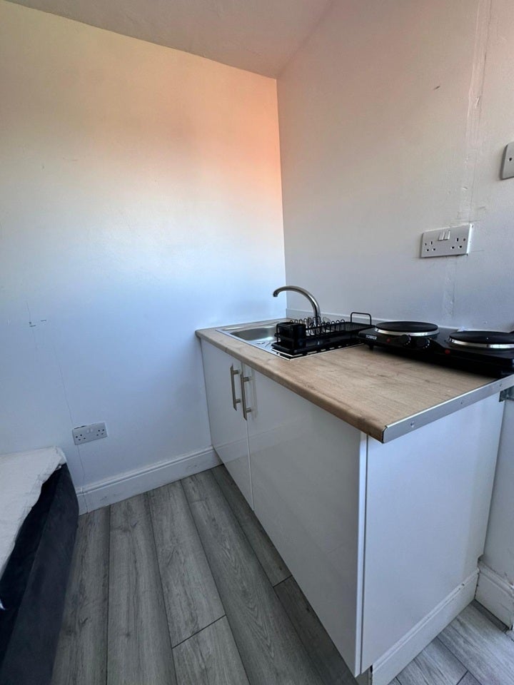 Flat Belvin Walk in Stanford-le-Hope