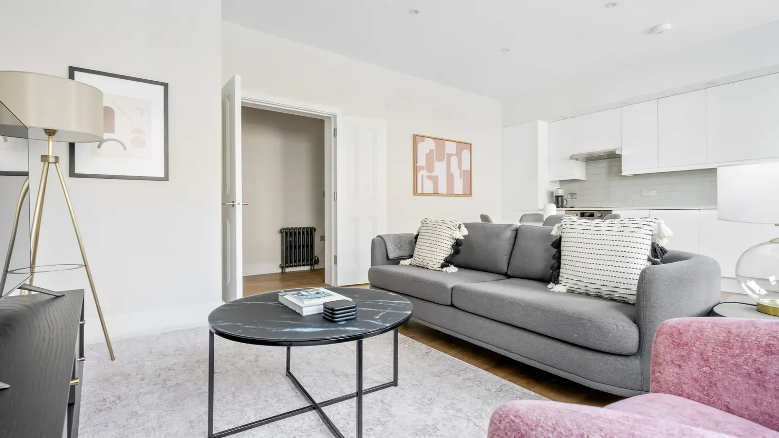 Flat Lower Marsh in Greater London