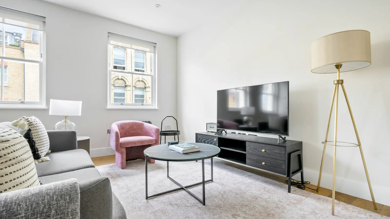Flat Lower Marsh in Greater London