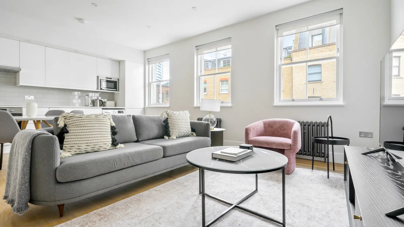 Flat Lower Marsh in Greater London