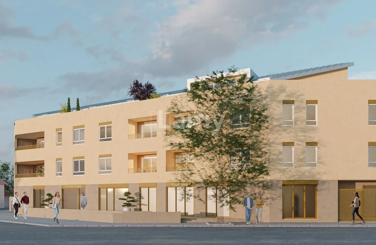 Flat Avenue de la Gare in Montluel