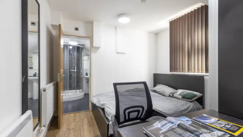 Flat De Montfort Street in Leicester