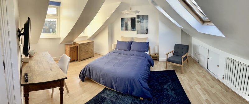 Room Granville Road in Greater London