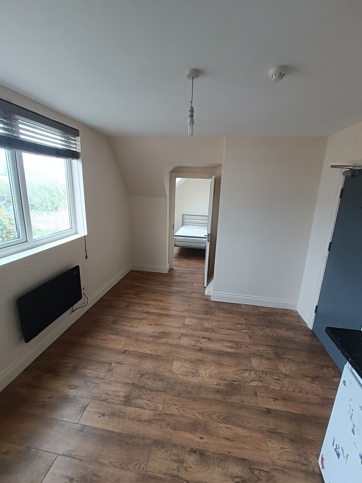 Room Farm Place in Greater London